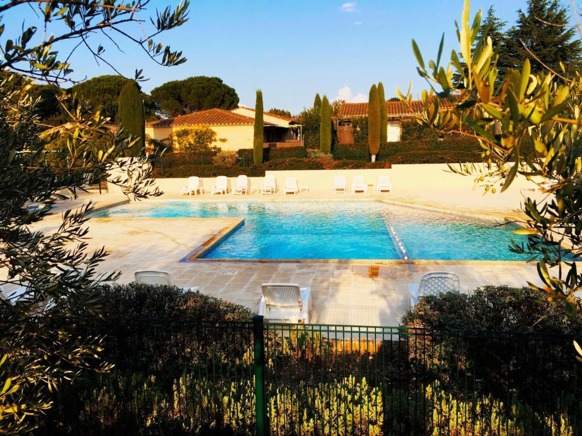 Le Mazet De Lola Villa Saint-Rémy-de-Provence Eksteriør billede